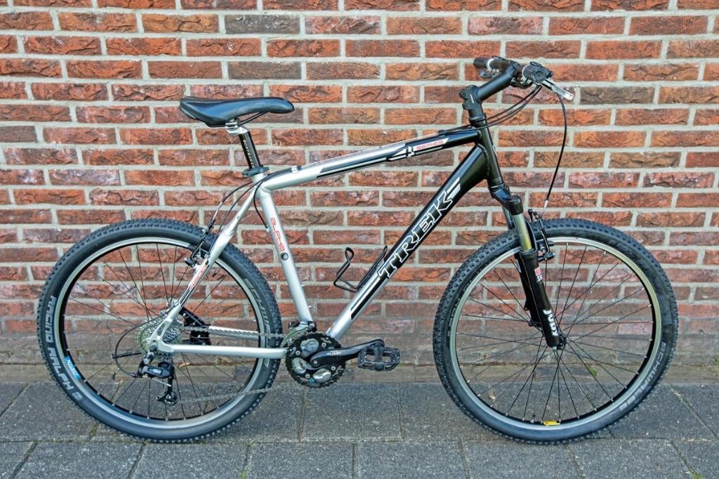 Z.G.A.N. Trek 4500 mountainbike 24 versnellingen HEEL mooi!!, Zo goed als nieuw, Meer dan 20 versnellingen, 53 tot 57 cm, Ophalen