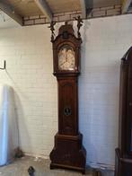 Gezocht aparte klokken,reiswekkers en inboedels antiek, Ophalen