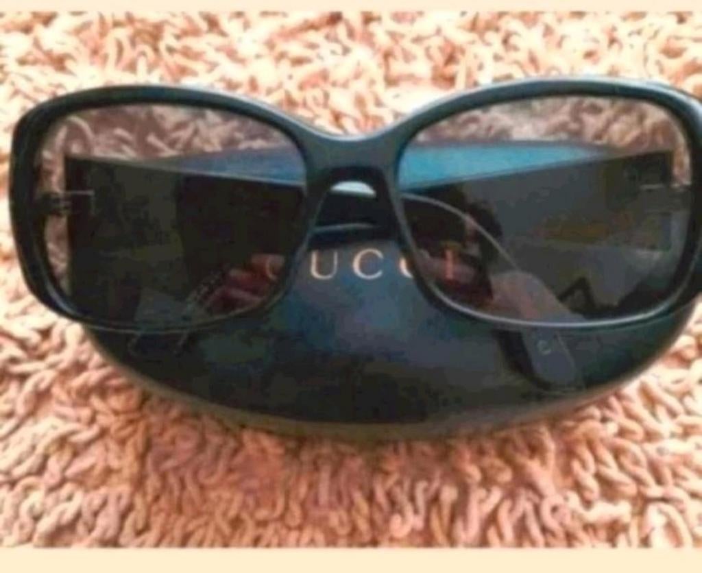 Zwarte retro Gucci zonnebril GG 3026/s d28, Overige merken, Zonnebril, Verzenden, Zwart