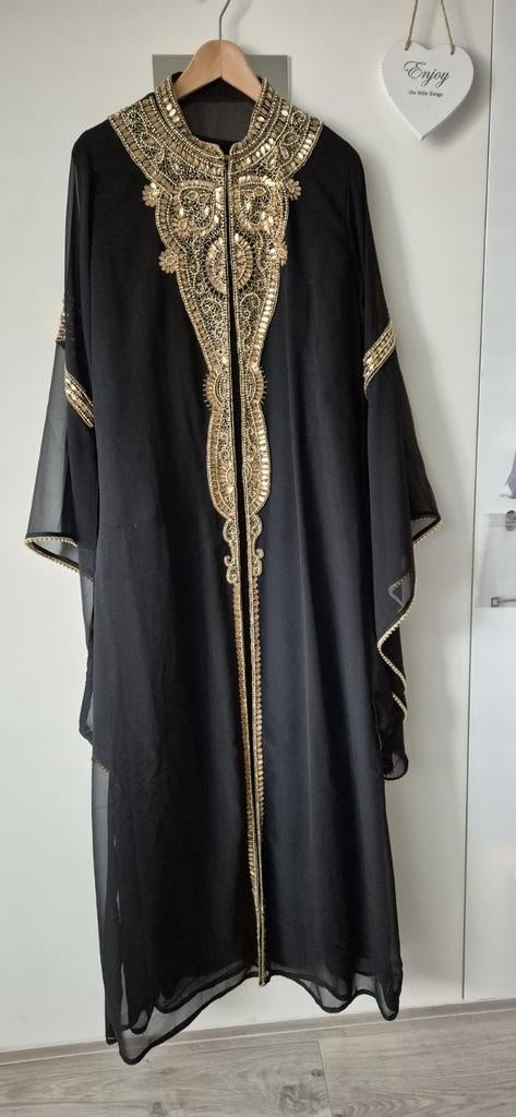 Mooie feestjurk / galajurk, Galajurk, Zwart, Maat 42/44 (L), Ophalen of Verzenden