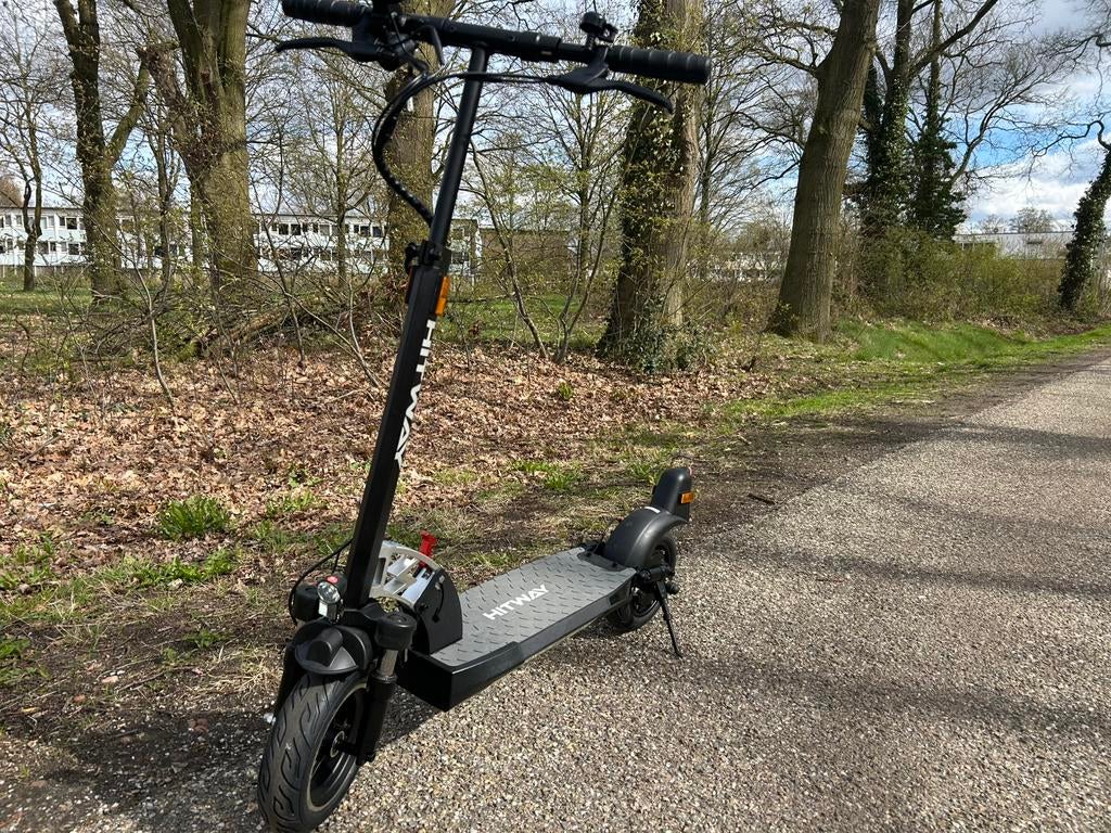 Elektrische step Hitway, Fietsen en Brommers, Steps, Ophalen of Verzenden, Zo goed als nieuw, Elektrische step (E-scooter)