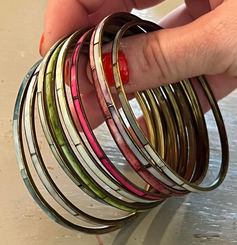 Vintage messing ingelegd parelmoer mother of pearl armbanden, Ophalen of Verzenden, Zo goed als nieuw, Goud, Overige materialen