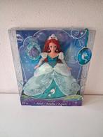 Barbie Disney Holiday Princess Ariel, Ophalen of Verzenden, Pocahontas of Kl. Zeemeermin, Nieuw, Beeldje of Figuurtje