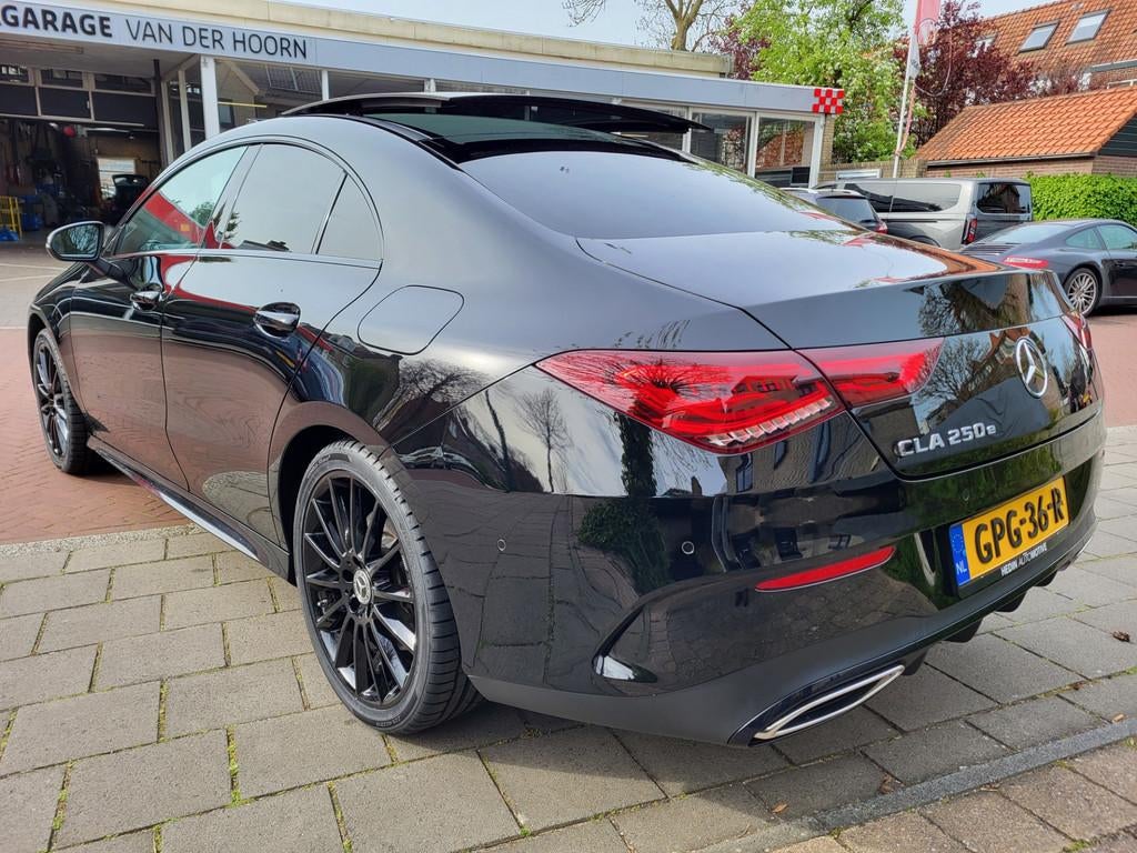 Mercedes-Benz CLA-klasse 250 e Premium Plus, Gebruikt, 4 cilinders, 15 kWh, Zwart