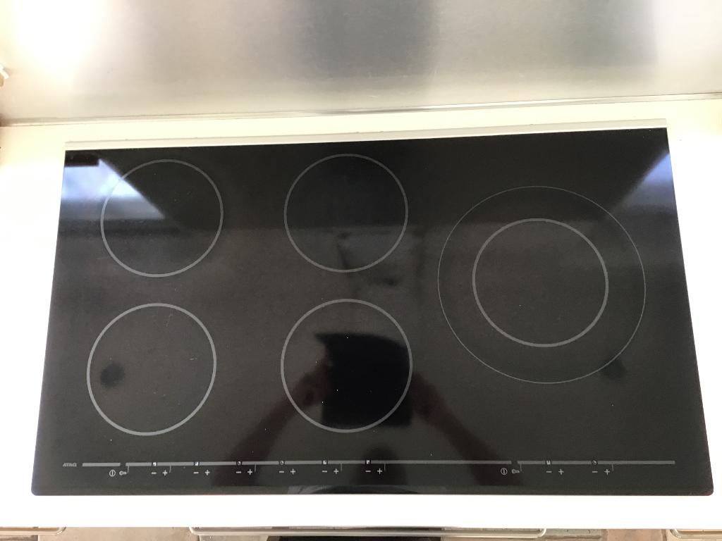 Inductieplaat 90 cm, Witgoed en Apparatuur, Kookplaten, Ophalen, Gebruikt, 4 kookzones, Inductie