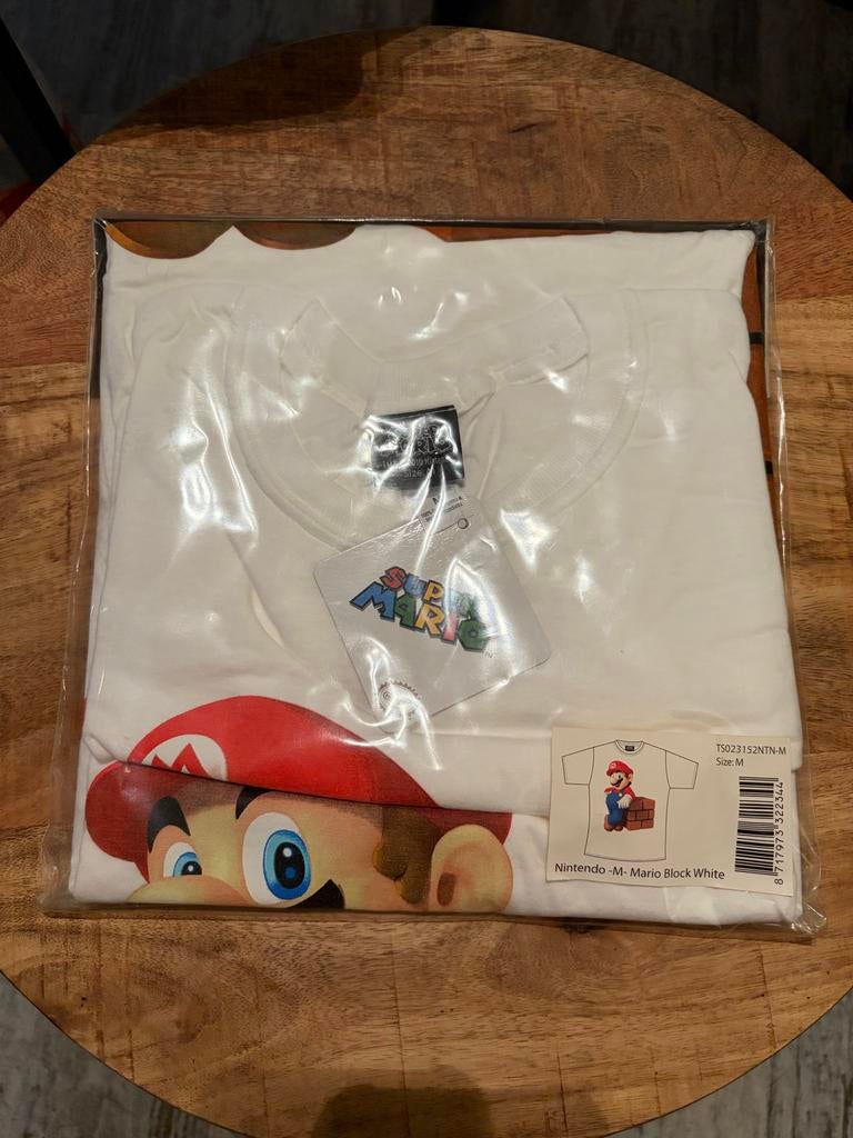 Nintendo Mario T-shirt - Maat M - Nieuw in verpakking, Ophalen, Nieuw, Maat 48/50 (M), Wit