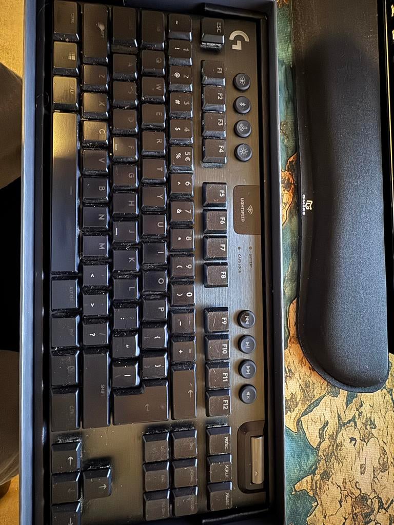 Logitech G915 TKL LIGHTSPEED Draadloos Gaming Toetsenbord, Computers en Software, Toetsenborden, Ophalen, Gaming toetsenbord, Zo goed als nieuw