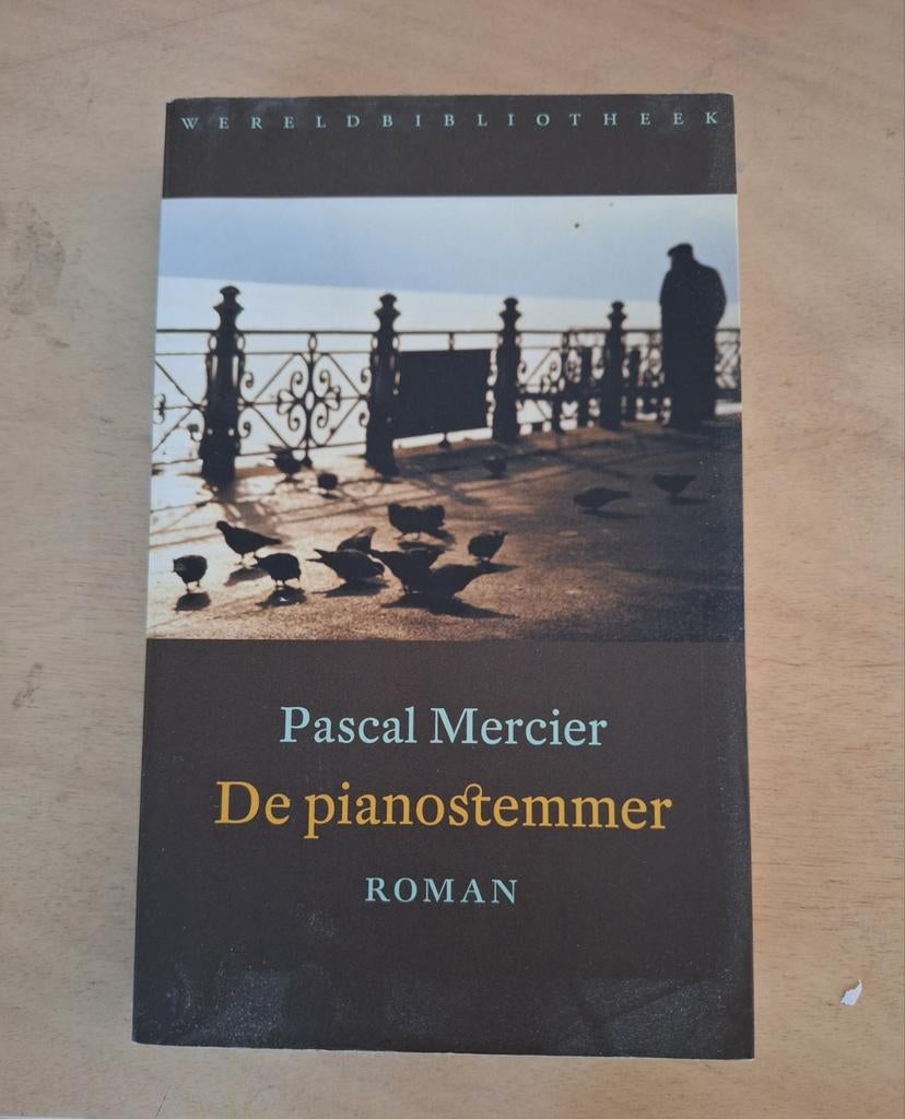 Boek: De pianostemmer - Pascal Mercier (Roman), Ophalen of Verzenden, Gelezen, Pascal Mercier, Nederland