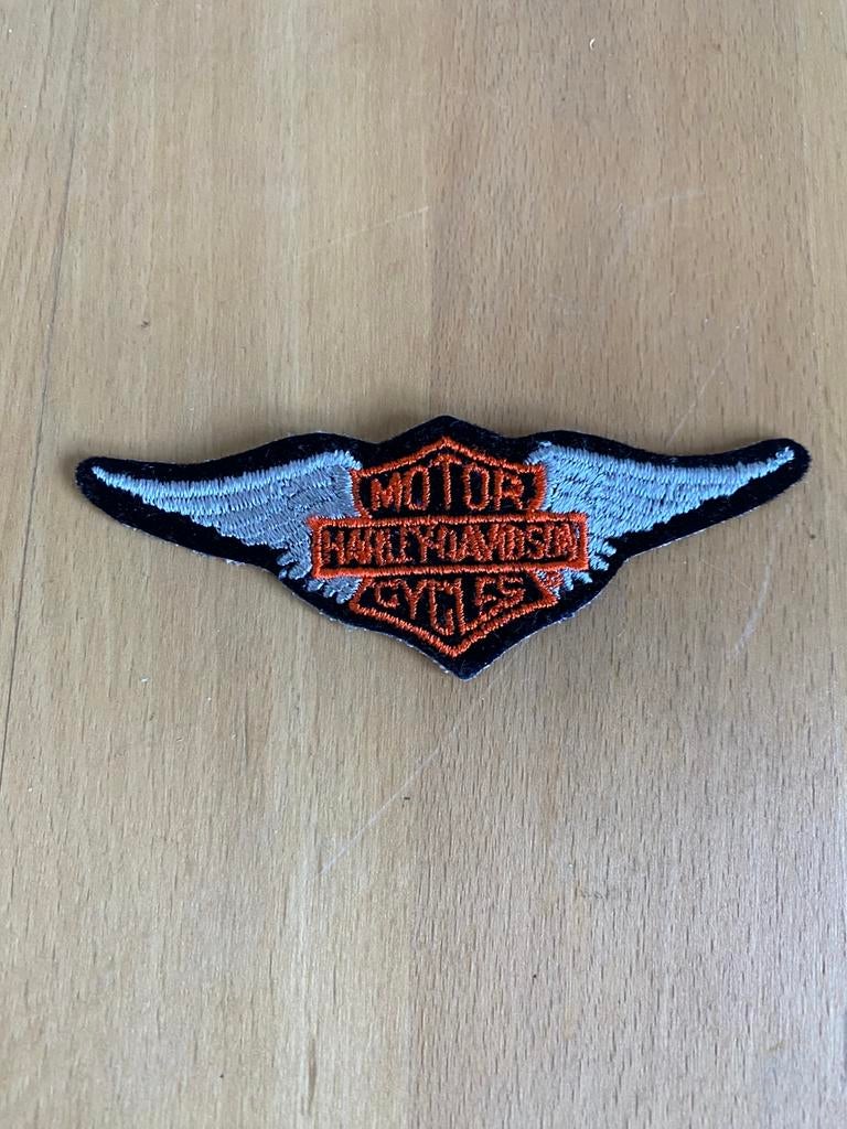 Harley Davidson opnaai embleem, Motoren, Ophalen of Verzenden