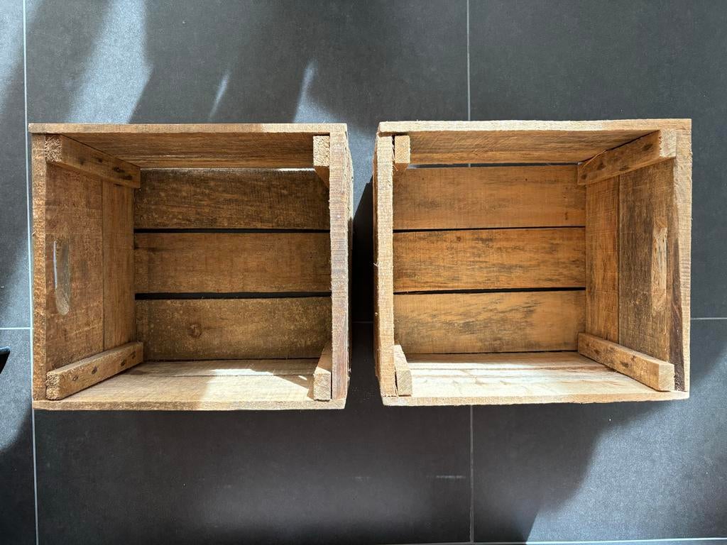 Leuke houten kistjes met No 2, Ophalen of Verzenden, Gebruikt, Overige houtsoorten, Minder dan 50 cm
