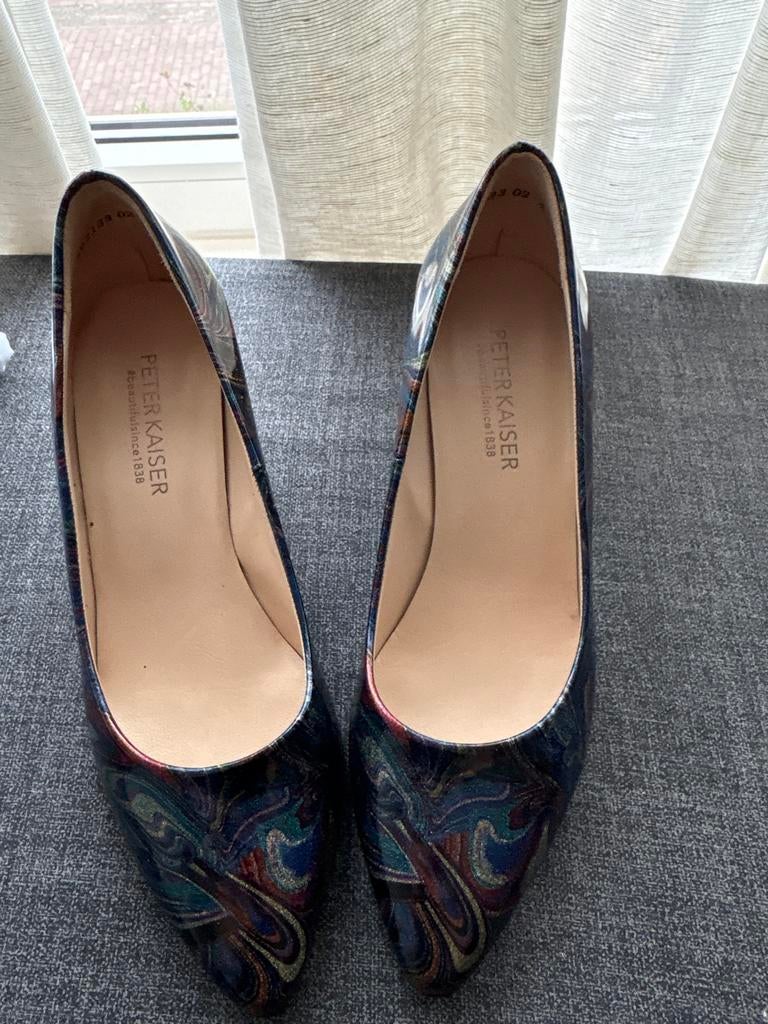 Peter Kaiser pumps met print mt 37, Kleding | Dames, Schoenen, Ophalen of Verzenden, Zo goed als nieuw, Overige kleuren, Pumps