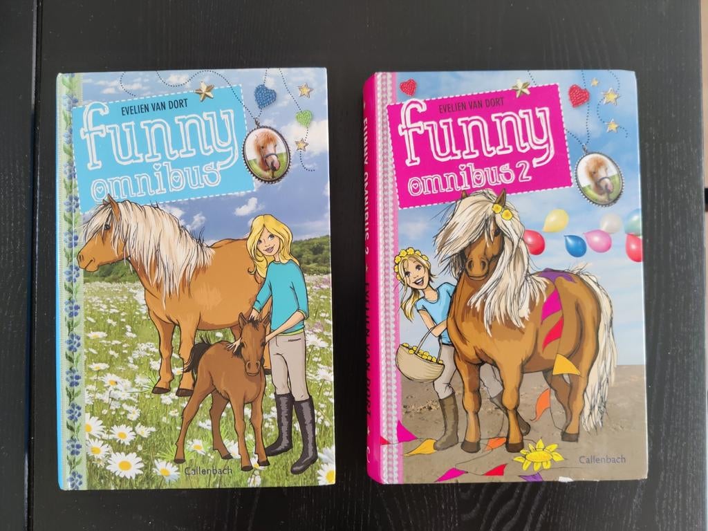 Funny omnibus 1 en 2 Evelien van Dort, Ophalen of Verzenden, Zo goed als nieuw
