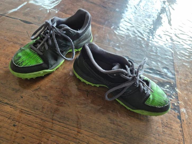 Korfbalschoenen buiten mt 33, Sport en Fitness, Overige Sport en Fitness, Gebruikt, Ophalen of Verzenden