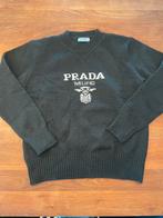 Zwarte gebreide Prada trui met logo, Ophalen of Verzenden, Zo goed als nieuw, Maat 46 (S) of kleiner, Zwart