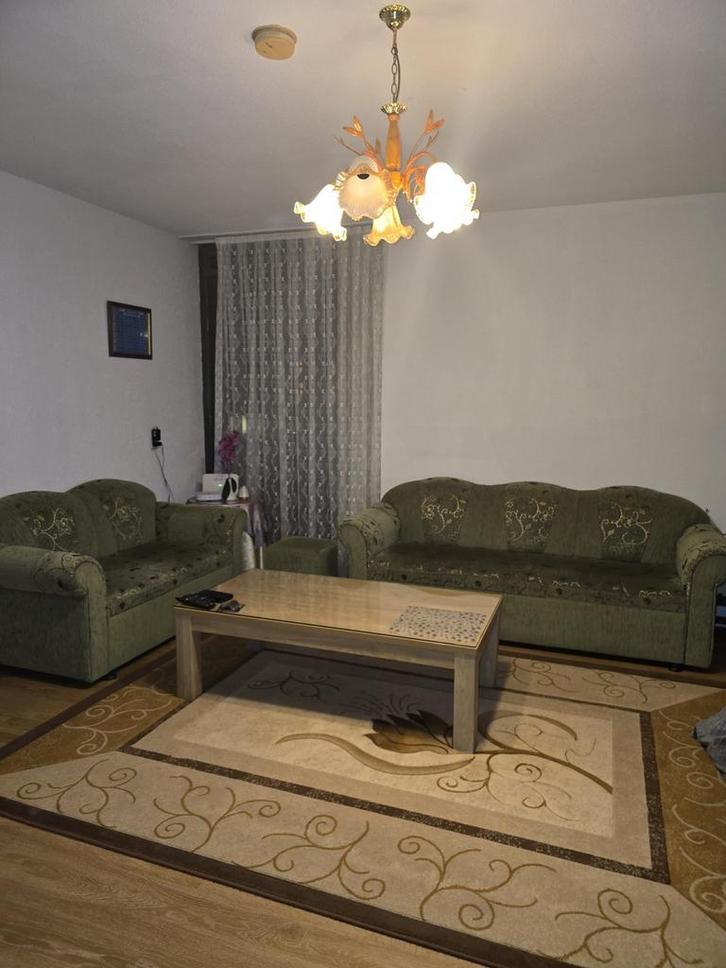 Complete set: 3-zitsbank, 2-zitsbank, Huis en Inrichting, Banken | Bankstellen, Gebruikt, Rechte bank, Driepersoons, 200 tot 250 cm