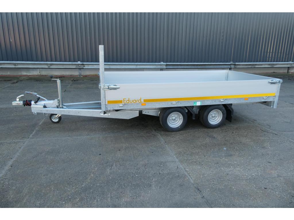 Bij Eemsned een Eduard Plateauwagen afm 311 x 160, Nieuw