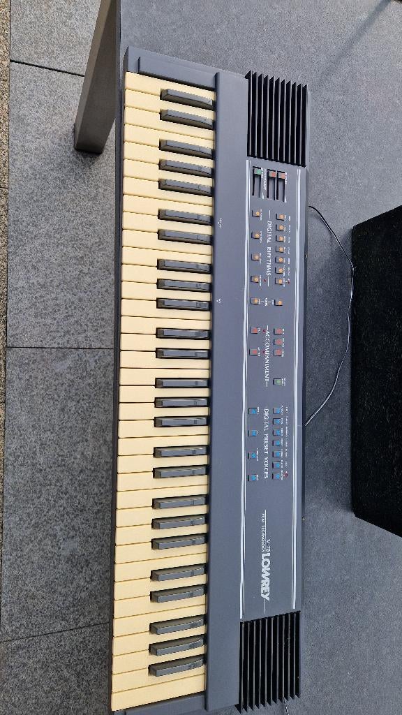 Keyboard, Muziek en Instrumenten, Keyboards, Ophalen, 61 toetsen, Overige merken