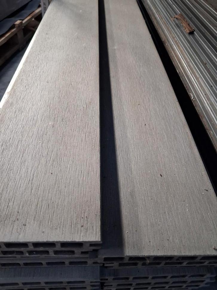 52st schuttingplanken composiet stabelbaar., Tuin en Terras, Schuttingen, Nieuw, Kunststof, 1 tot 2 meter, Minder dan 3 meter