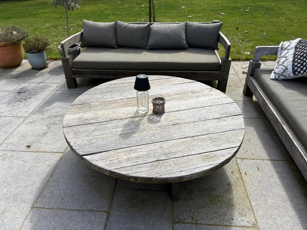 Tuinset 2 banken en 2 tafeltjes, Ophalen, Gebruikt, Hout, 6 zitplaatsen