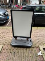 Straat bord reclame stoel, Ophalen, Zo goed als nieuw, Reclamebord
