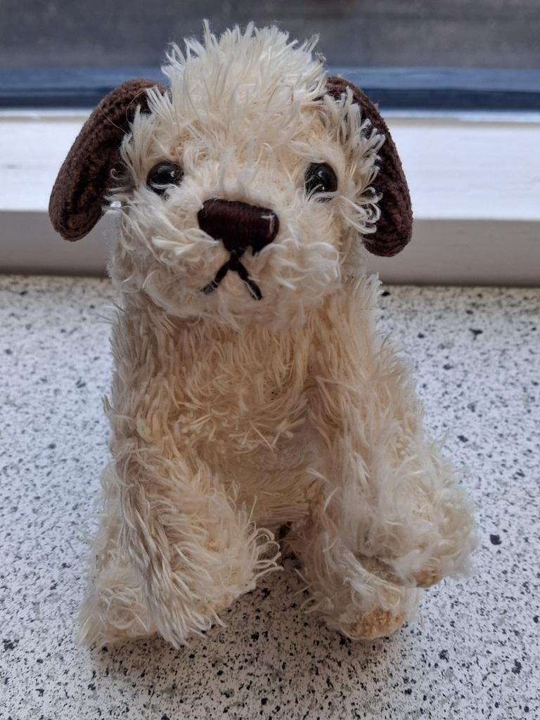Hond hondje merk bruin wit merk Tiamo meet ca 13 cm, Ophalen of Verzenden, Zo goed als nieuw, Hond