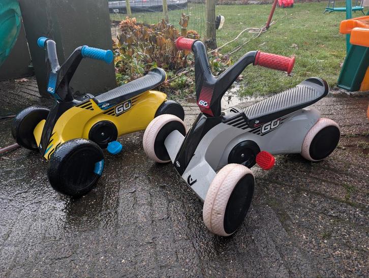 Berg Go Loopauto loopfiets met inklapbare trappers, Kinderen en Baby's, Speelgoed | Buiten | Voertuigen en Loopfietsen, Gebruikt