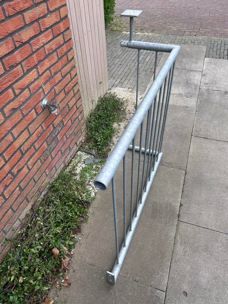 Gegalvaniseerd stalen hekwerk, 3 delen, goede staat, Tuin en Terras, Tuinhekken en Hekwerk, Ophalen, Gebruikt, IJzer, Spijlenhekwerk