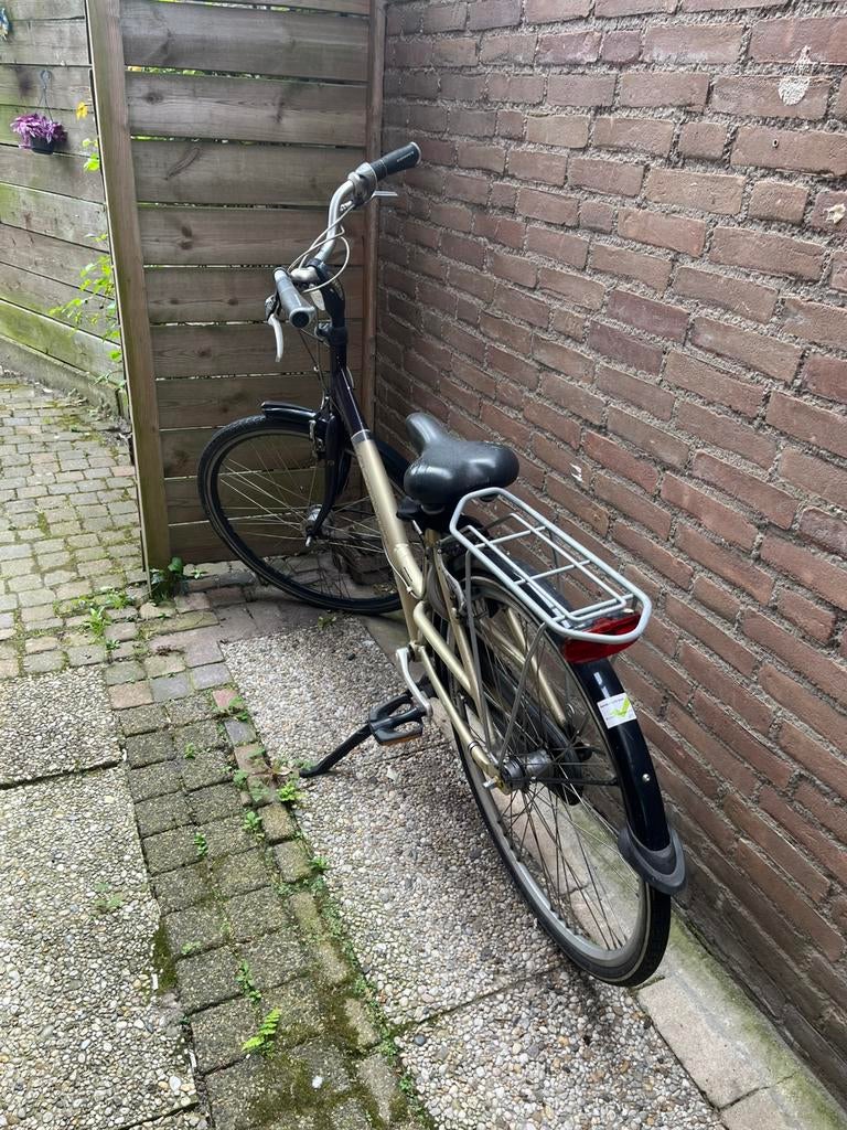 BATAVUS 2nd Hand Bike - 3 gear - with hand brake, Ophalen, Gebruikt, Batavus