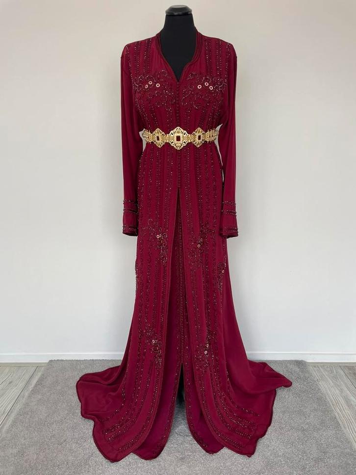 Takchita’s Te huur, Kleding | Dames, Gelegenheidskleding, Zo goed als nieuw, Overige typen, Maat 46/48 (XL) of groter, Ophalen of Verzenden