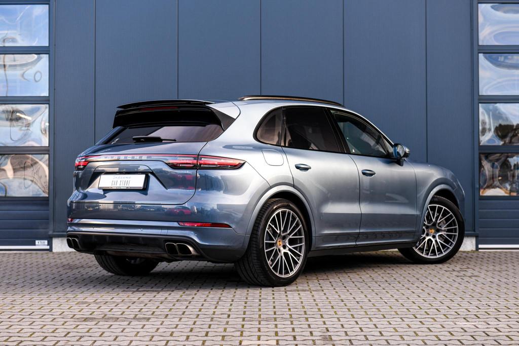 Porsche Cayenne Turbo 4.0 V8 I PSCB I Burmester I Alcantara, Auto's, Porsche, Automaat, Stof, Gebruikt, Blauw