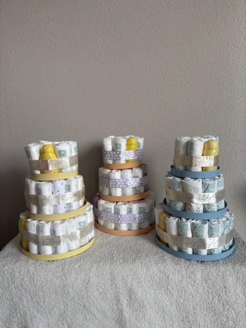 Luiertaart op etagère, Kinderen en Baby's, Kraamcadeaus en Geboorteborden, Ophalen of Verzenden, Nieuw, Kraamcadeau
