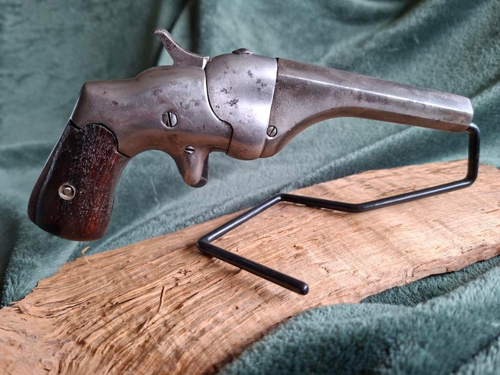 Hammond Bulldog cal 44 rimfire, Ophalen of Verzenden