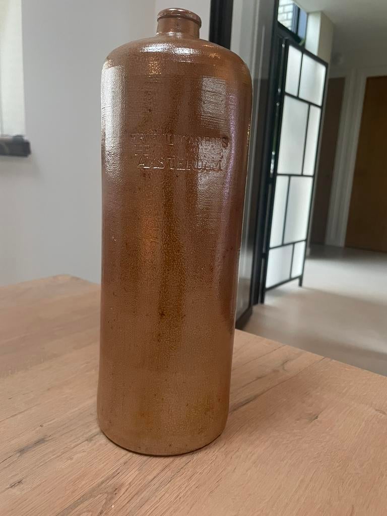 Antieke glimmende jeneverkruik, Erven Lucas Bols Amsterdam, Ophalen of Verzenden, Zo goed als nieuw, Overige kleuren, Minder dan 50 cm