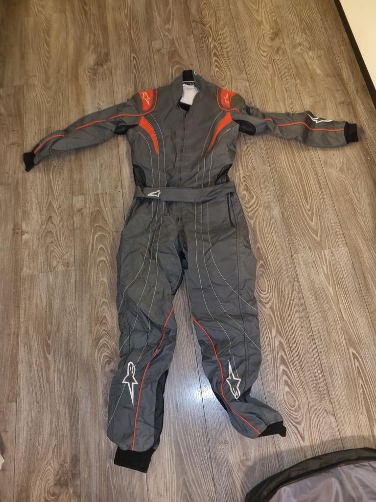Gloednieuw race pak karten, Sport en Fitness, Karting, Ophalen of Verzenden, Nieuw, Kleding of Schoenen