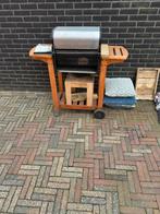 Gebruikte BBQ met houten onderstel en wielen, Ophalen of Verzenden, Gebruikt