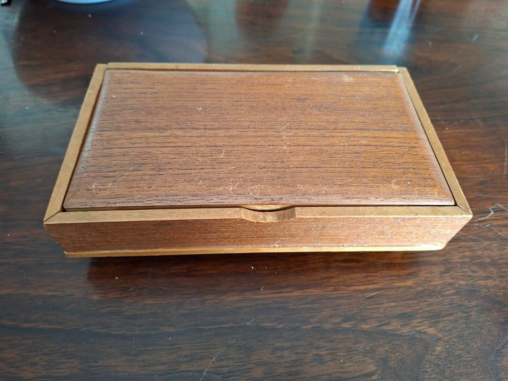 Houten sigarettendoosje, Ophalen of Verzenden, Gebruikt, Tabaksdoos of Verpakking