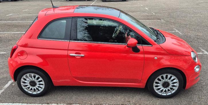 Fiat 500 Twinair Turbo 80pk 2017 Rood, Auto's, Fiat, Particulier, Bluetooth, Boordcomputer, Centrale vergrendeling, Climate control