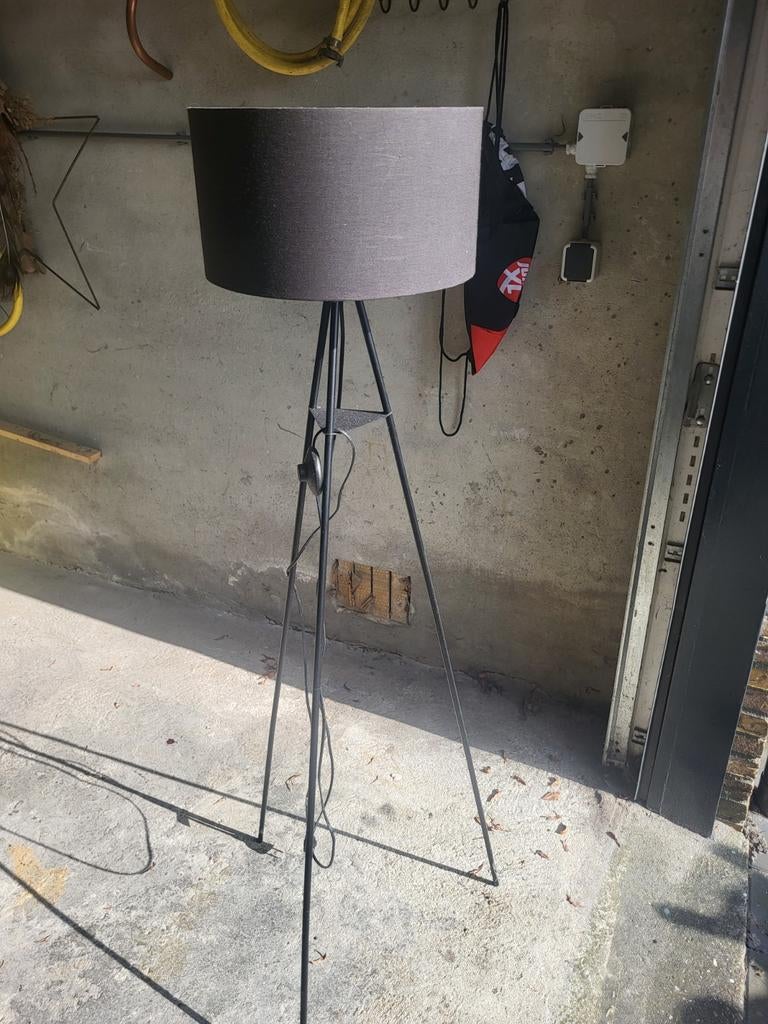 Staande vloerlamp, Ophalen, Zo goed als nieuw, 150 tot 200 cm