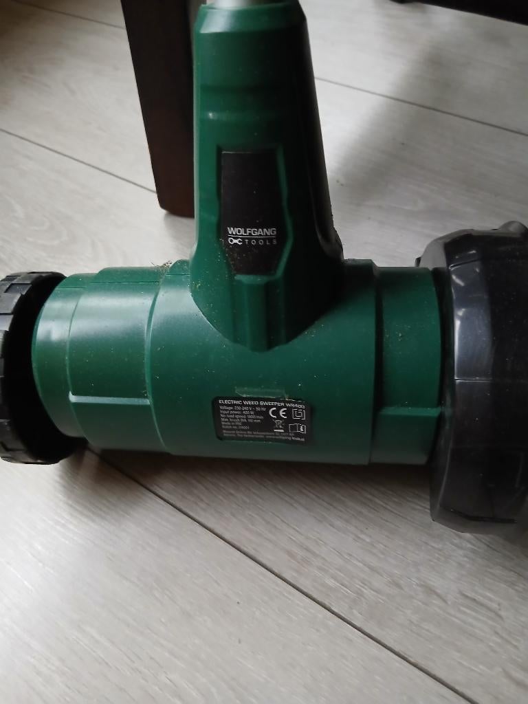 voegenborstel, Ophalen, Zo goed als nieuw, Overige soorten, Wolf Garten, Gardena