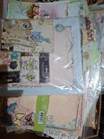 Bananendoos 3 scrapbook spullen, Ophalen of Verzenden