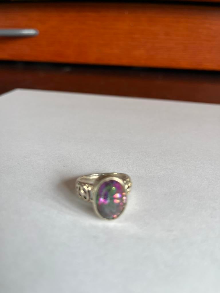 Zilveren ring met topaas steen, Ophalen of Verzenden, Zo goed als nieuw, Zilver, Dame