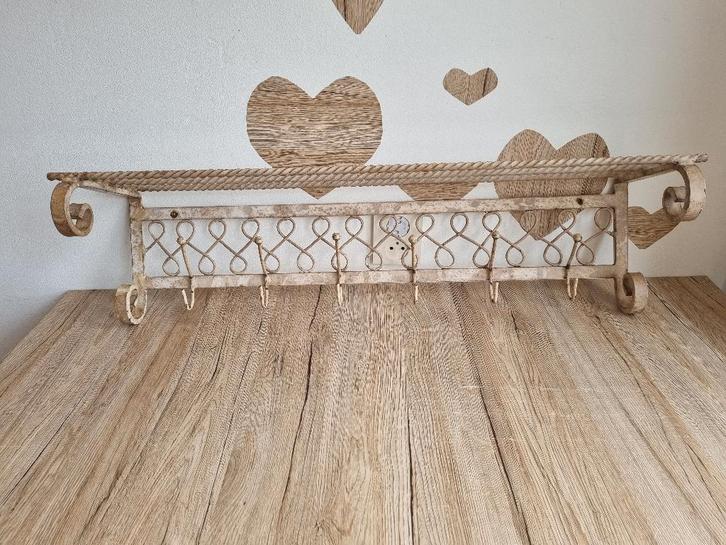 Prachtige Antiek Vintage Smeedijzeren Kapstok Creme Brocant, Huis en Inrichting, Woonaccessoires | Kapstokken, Gebruikt, Wandkapstok