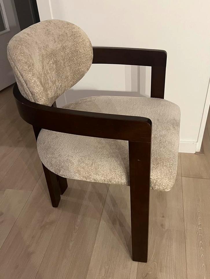 Japandi eetkamerstoelen walnoot, Huis en Inrichting, Stoelen, Zo goed als nieuw, Vier, Hout, Stof, Bruin, Ophalen