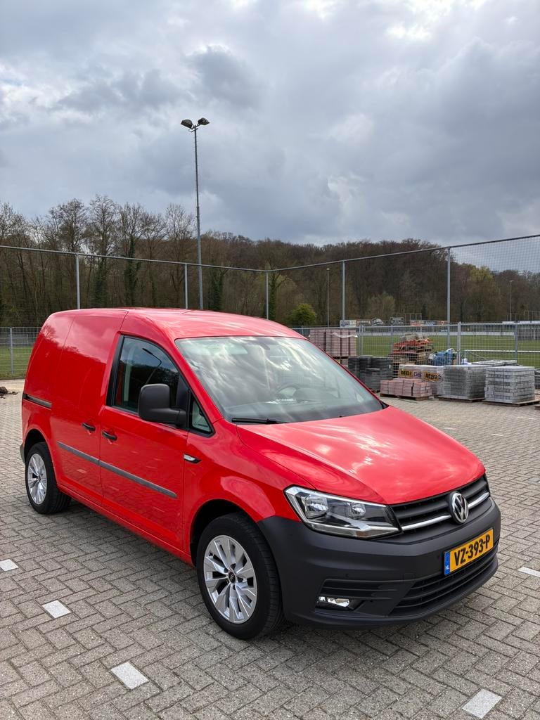 Volkswagen Caddy 2.0 TDI DSG 180, Voorwielaandrijving, Stof, 4 cilinders, 700 kg