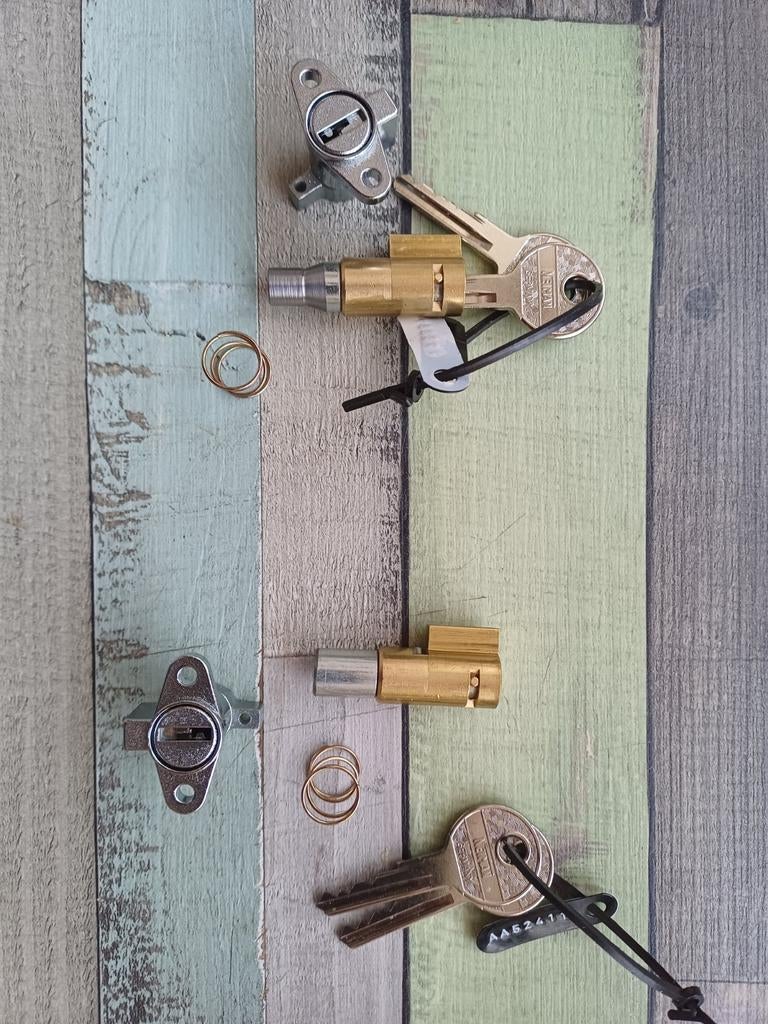 Stuurslotset Kreidler Buffeltank, Fietsen en Brommers, Brommeronderdelen | Kreidler, Ophalen of Verzenden, Overige typen