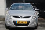 Hyundai I20 1.4i DynamicVersion Automaat | Airco | Elec rame, Auto's, Hyundai, Zwart, 4 cilinders, 1396 cc, Origineel Nederlands
