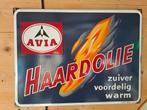 Mooi oud emaille bord Avia Haardolie, Ophalen of Verzenden, Gebruikt, Reclamebord
