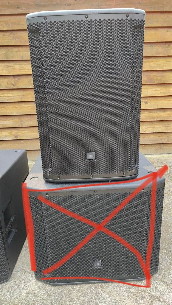 2x JBL SRX 815P actieve luidsprekers met hoezen, Ophalen, JBL, Zo goed als nieuw, 120 watt of meer