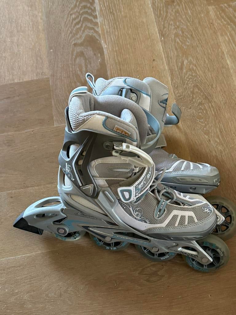 Rolletblade Spark 84 W inline skates/ skeelers maat 39, Sport en Fitness, Overige merken, Kinderen, Ophalen of Verzenden, Inline skates 4 wielen