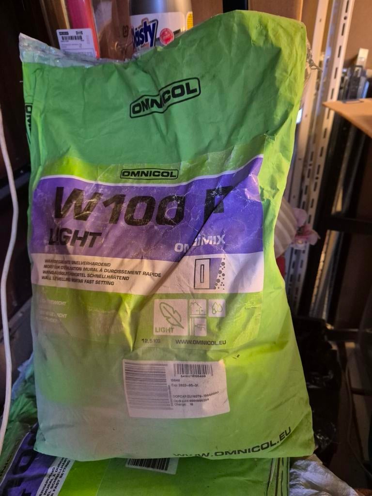 Bouw materialen merk staat erop ze zijn nieuw nooit gebruikt, Ophalen, Tuinaarde